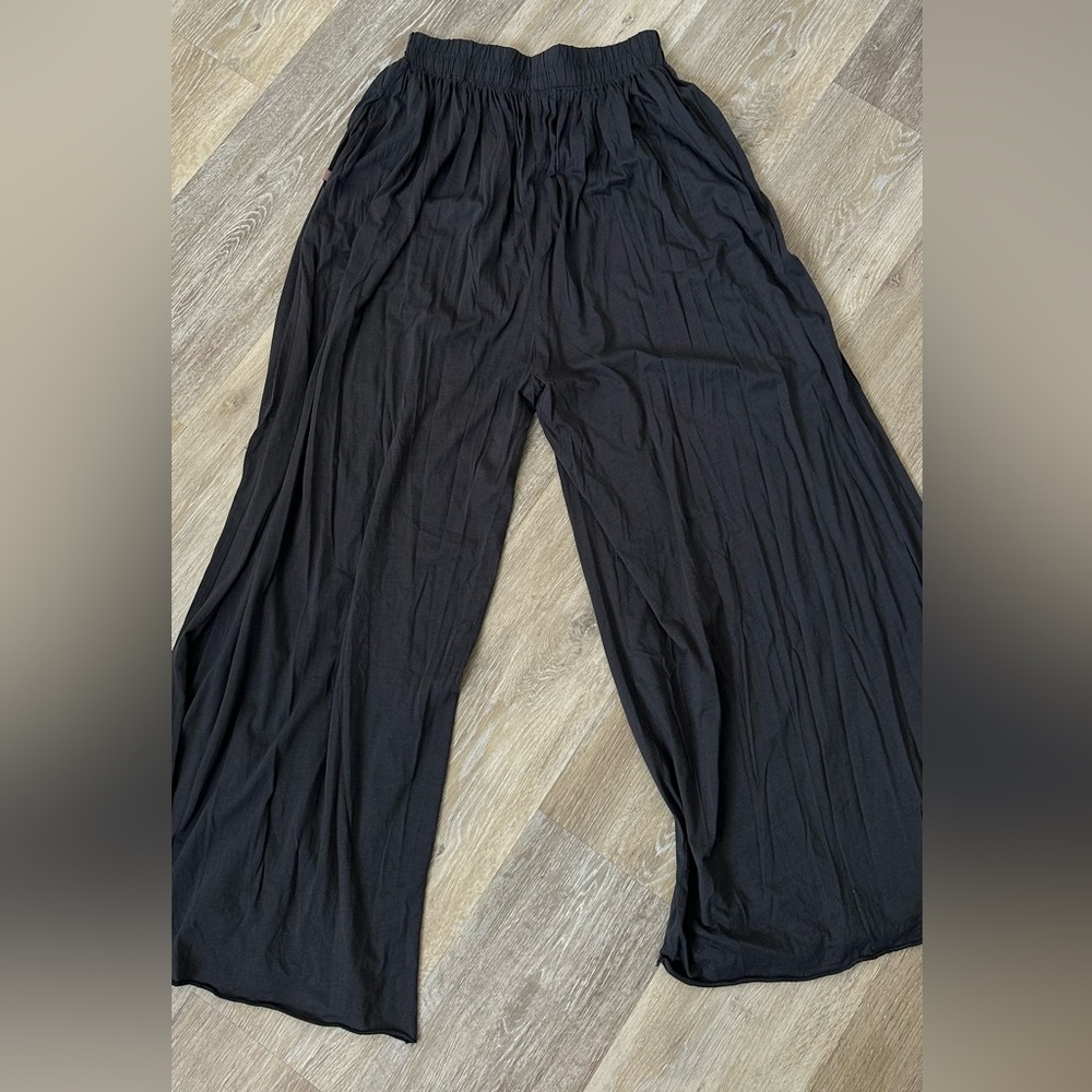 Lunya Organic Pima Wide Leg Pant - Picture 4 of 5